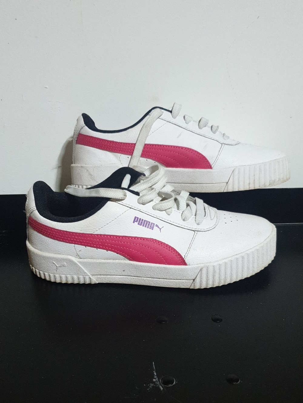 Puma White Sneakers with Pink Formstripe and Black Lining